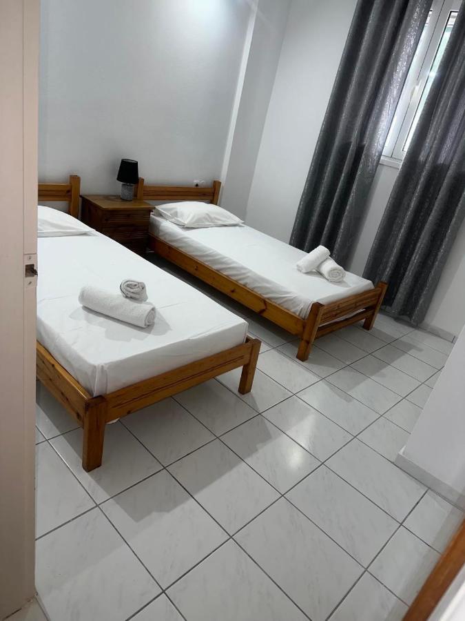 Pergiali Sea View Apartment Nidhrion Exteriör bild